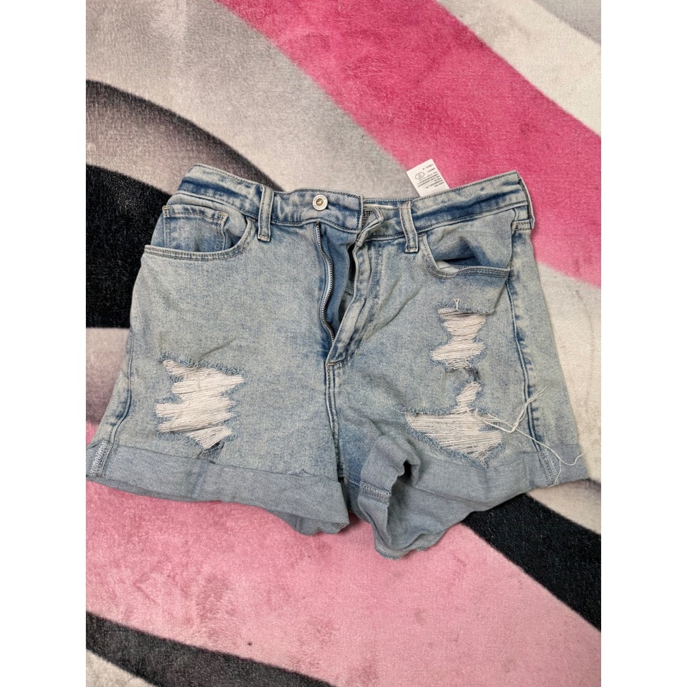 Hollister Curvy Ultra High-Rise Mom Shorts 3" Light Wash Distressed Denim W28 7
